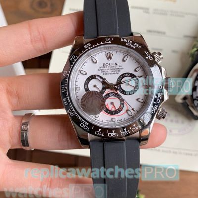 Best Quality Replica Rolex Daytona White Dial Black Rubber Strap Men's Watch